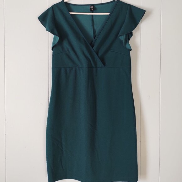 SHEIN Curve Basic Green Cap Sleeve Split V-neck Dress - Picture 1 of 7